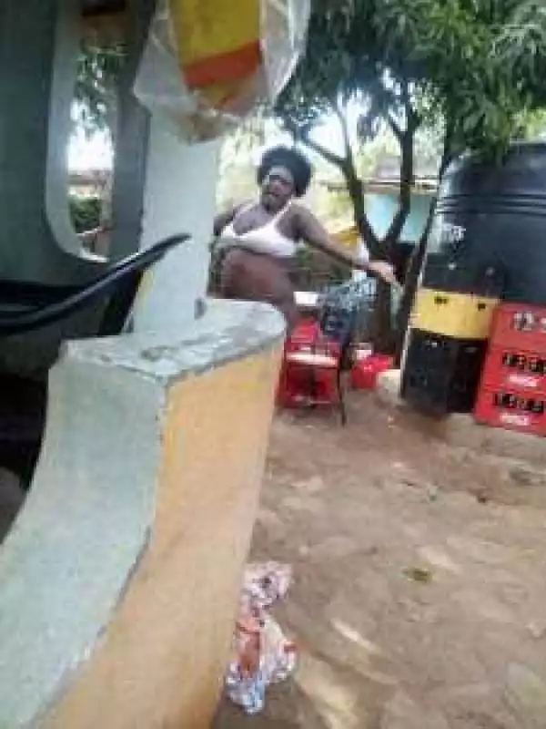 Wife strips unclad after she caught her husband with another woman (Photos)